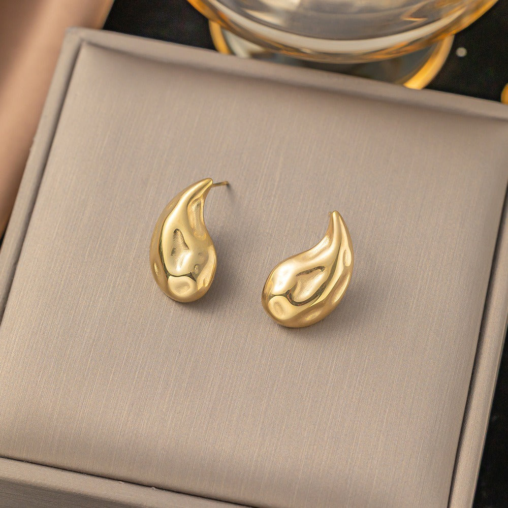 Drop earring