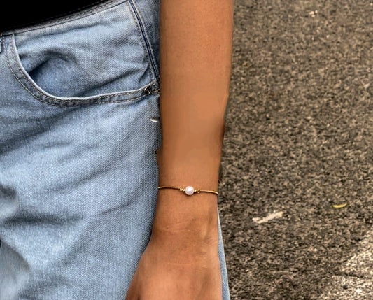 Pearl charm bracelet