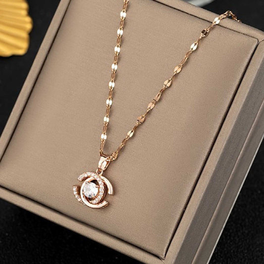 Delightful heaven pendant