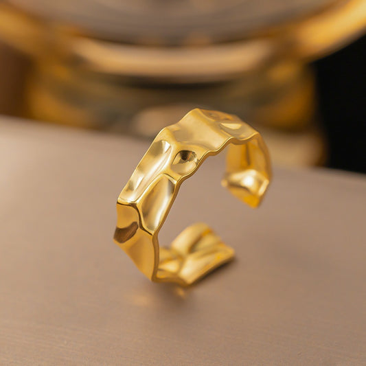 Dainty Classic Ring